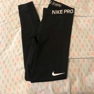 Nike Pro leggings-XS